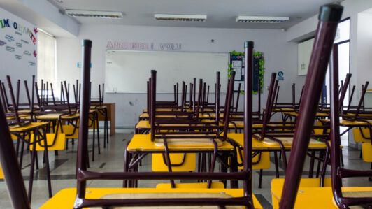 Ajustes a la segunda etapa de implementación de SLEP: Proyecto avanza en comisiones del Senado