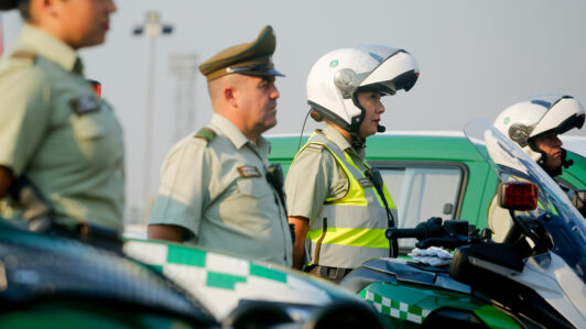 Carabineros compra 88 automóviles BMW adaptados como radiopatrullas: Invirtieron $4.300 millones