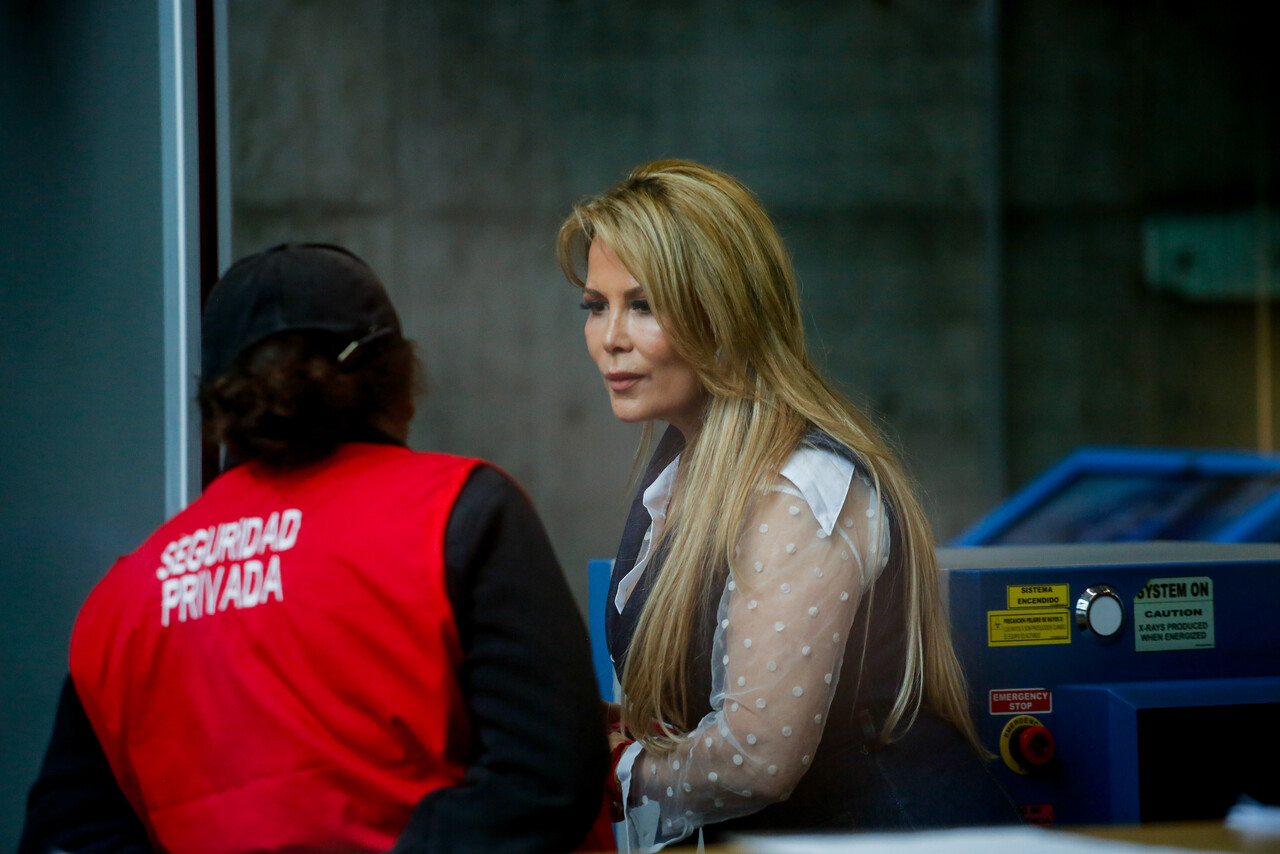 Condenan por fraude al fisco a exfuncionaria de Maipú vinculada al caso Cathy Barriga: Tenía título falso de periodista