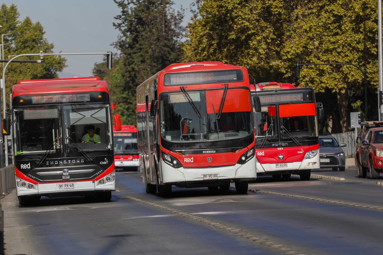 Evasión en buses RED: Aumentó 37,4% durante el primer semestre y subió 1,1 puntos respecto a 2025