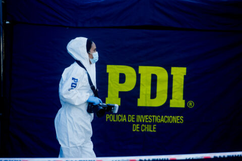 Hombre muere tras ser baleado en Recoleta: PDI investiga eventual robo de vehículo