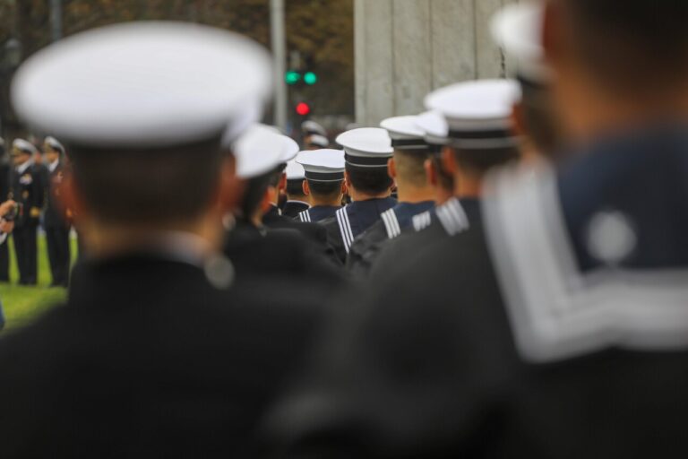 Corte Suprema confirma condena de 7 años a funcionario de la Armada cómplice de robo de material de guerra