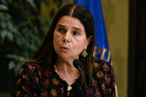 Diputada Ossandón pide al Gobierno recurrir a la experiencia de Piñera ante el desempleo: “Va a tener que empezar a mirar todo lo que hizo”