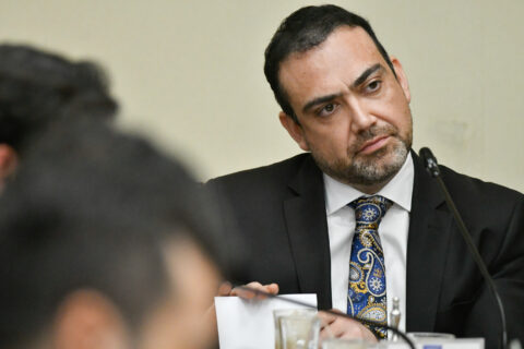 Senador Karim Bianchi por reforma constitucional de seguridad: 