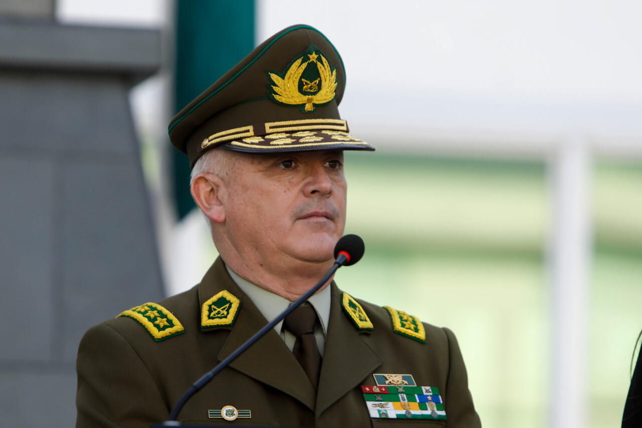 "Estamos viviendo otra criminalidad más violenta": El duro análisis del General Araya sobre el estado del crimen en Chile