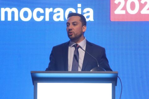 Diputado Soto (PPD) y adhesión al Escudo de las Américas: 