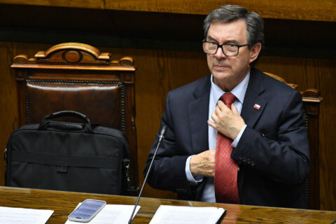 Ministro Barros por llamado de Juan Luis Castro (PS) a convocar al Cosena por Argentina: Afirma que la facultad recae en el Presidente Kast, pero dice que “no estamos viviendo ninguna situación excepcional”