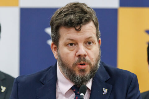 Johannes Kaiser (PNL) manifiesta preocupación por la situación con Argentina: “Me genera ruido lo que está sucediendo”