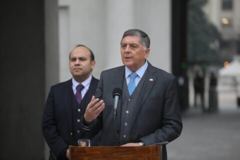 Otro caso en el Ministerio del Interior: Revelan que periodista recién titulada gana $2,3 millones