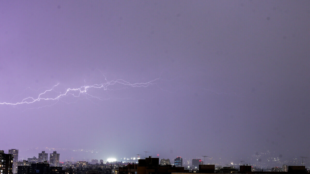 Septiembre se despide con tormentas eléctricas: Meteorología emite aviso para distintas regiones del país, incluida la RM