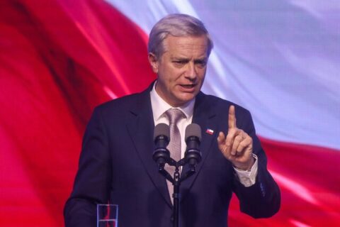 Encuesta Criteria: Aprobación de Kast sube a 31%, pero un 47% cree que ha contribuido a aumentar la división política