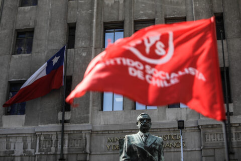 Fundación Salvador Allende y oposición se reunirán en el Cementerio General para conmemorar los 53 años del 11-S