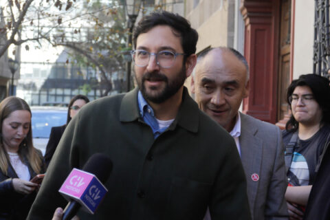 Triunfo de Miguel Crispi ante la justicia: Corte de Santiago deja sin efecto orden del CPLT para entregar correos electrónicos de su paso por el Gobierno