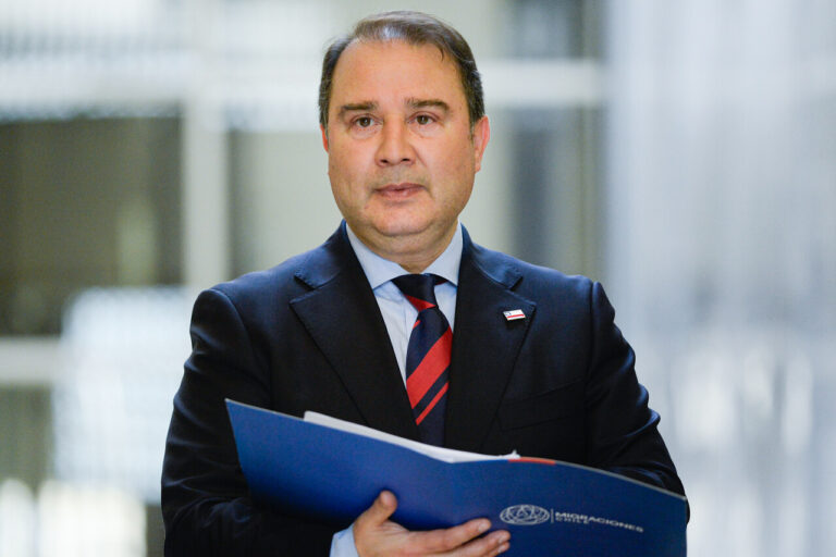 Servicio Nacional de Migraciones registra 28.726 solicitudes de refugio desde 2022 y prepara ajustes para ordenar el sistema