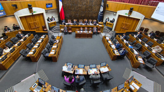 Senado respaldó informe de la Comisión Mixta: Reforma al sistema político quedó a un paso de ser despachada desde el Congreso