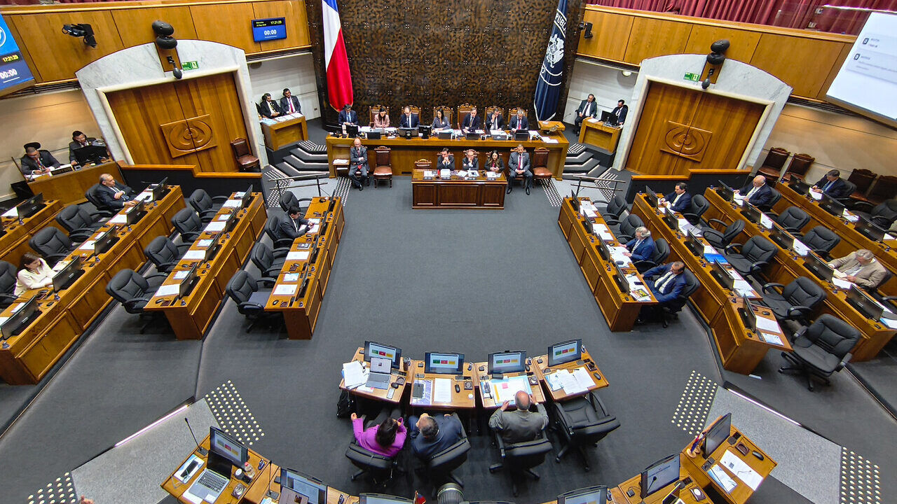 Senado respaldó informe de la Comisión Mixta: Reforma al sistema político quedó a un paso de ser despachada desde el Congreso