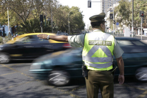 Romería al Cementerio General: Revisa los cortes de tránsito de este domingo en Santiago