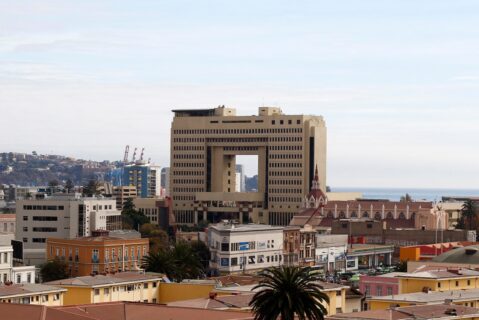 Reforma al sistema político avanza en el Congreso: Proyecto busca reducir fragmentación y eleva exigencias para los partidos