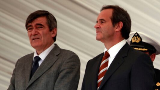 De rivales estudiantiles al Congreso: Andrés Allamand recuerda a Camilo Escalona y destaca su “compromiso de vida con sus ideas”