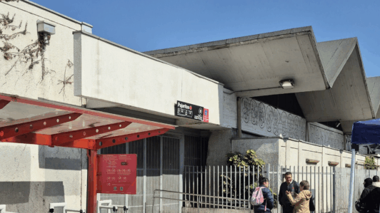 Metro cierra estación Pajaritos de Línea 1 por emergencia médica con pasajero