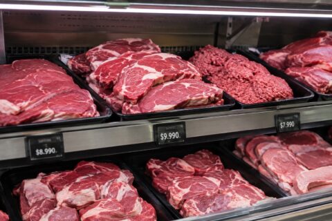 Fiestas Patrias: ¿Cómo reconocer una carne en mal estado y prevenir intoxicaciones alimentarias?