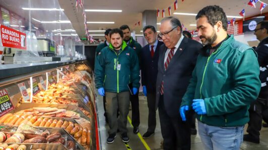 Agricultura y SAG encabezan fiscalización de Ley de Carnes previo a Fiestas Patrias: Multas varían entre 1 y 500 UTM