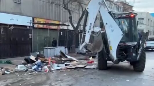 Realizan operativo de seguridad en Barrio Meiggs: Retiran estructuras irregulares e instalan nuevas rejas perimetrales