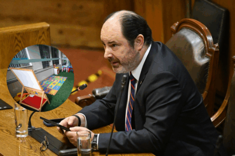 Ministro Rau fija enero como plazo máximo para despachar proyecto de Sala Cuna Universal: Busca que pueda quedar despachado a inicios de 2027