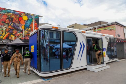 Santiago inaugura módulos de seguridad en puntos estratégicos de Meiggs y Plaza de Armas/Municipalidad de Santiago