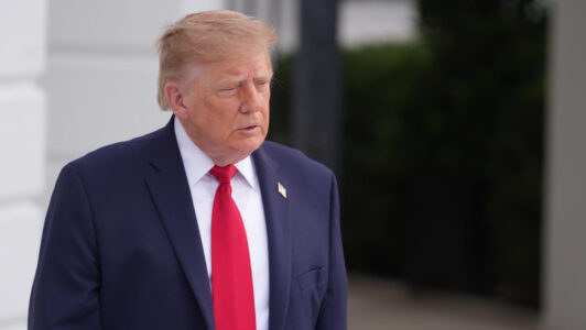 Trump rechaza el plan de Irán de siete días para reabrir el estrecho de Ormuz