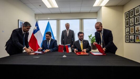 Chile y Marruecos suscriben acuerdo para negociar un Tratado de Libre Comercio