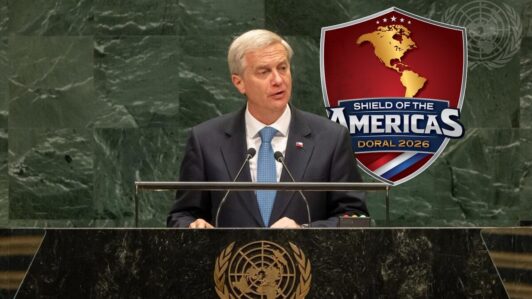 Criteria: Aprobación de Kast sube a 31% y un 42% rechaza la adhesión de Chile al Escudo de las Américas