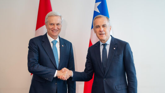 Presidente Kast se reúne con el primer ministro de Canadá y respalda candidatura de Valparaíso para la Secretaría del Tratado de Alta Mar