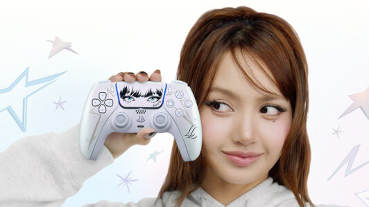 Lisa de BLACKPINK colaboró con PlayStation en un control PS5 de edición limitada con su firma visual