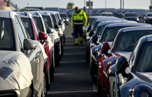 Volkswagen recortará 50 mil puestos de trabajo y la mitad de su gama de vehículos en un esfuerzo por reducir costos