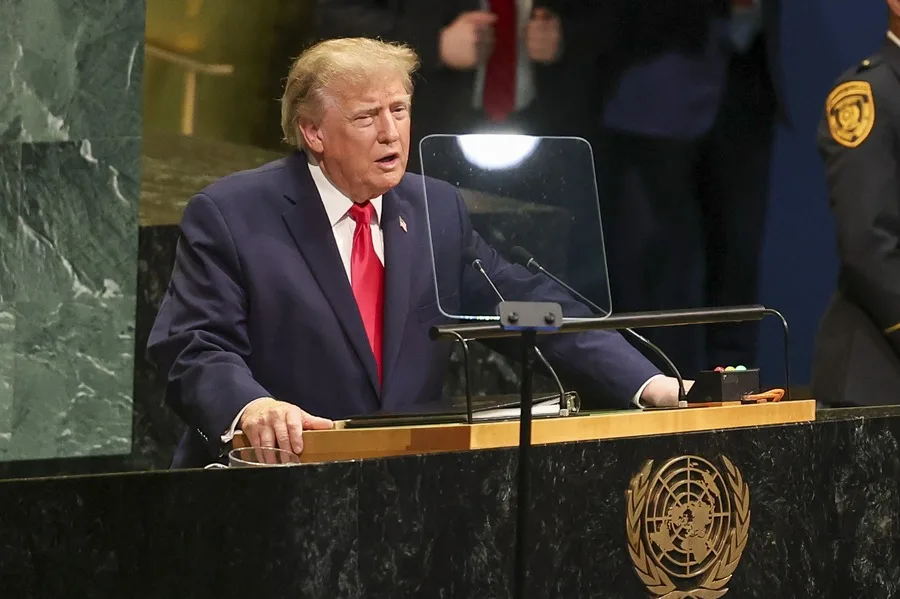 Trump anticipa nuevas conversaciones con Irán tras rechazar propuesta sobre el estrecho de Ormuz