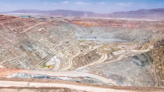 $30 millones y alza en bonos por producción: Los detalles del acuerdo entre Minera Escondida y Sindicato N°2