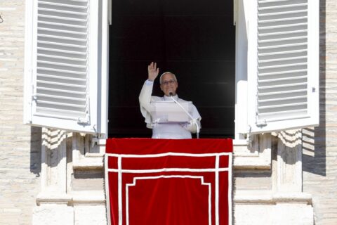 El papa León XIV será hospitalizado este martes para ser operado del nódulo en el pulmón