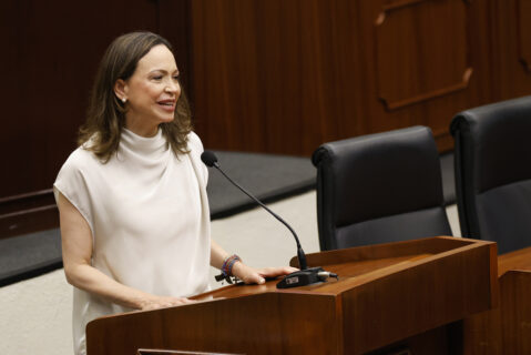 María Corina Machado anuncia que regresó a Venezuela tras 10 meses fuera del país