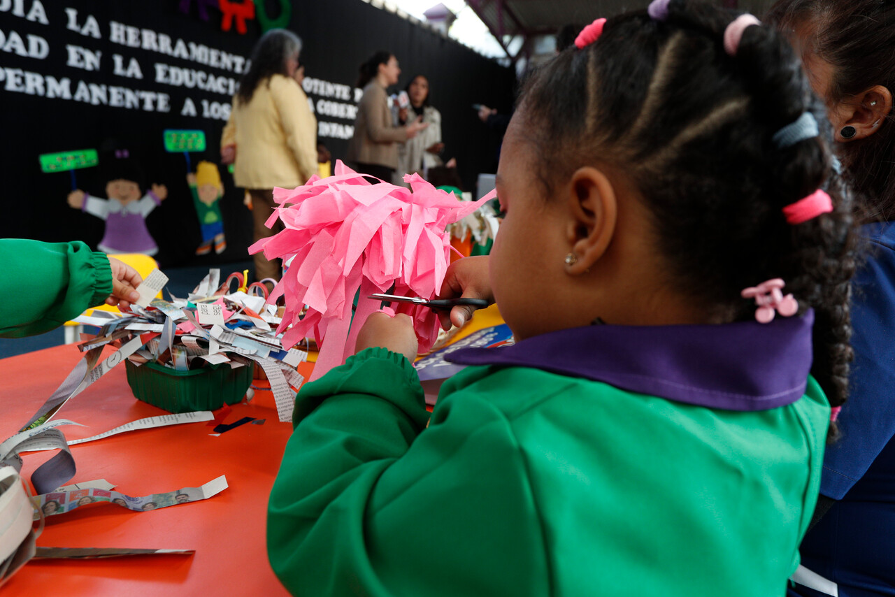 Presupuesto 2027: Defensoría de la Niñez alerta que más de la mitad de las asignaciones presupuestarias para la infancia disminuirán