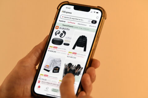 Compras informales por internet caen 27% en monto tras cambios en el IVA a transacciones internacionales