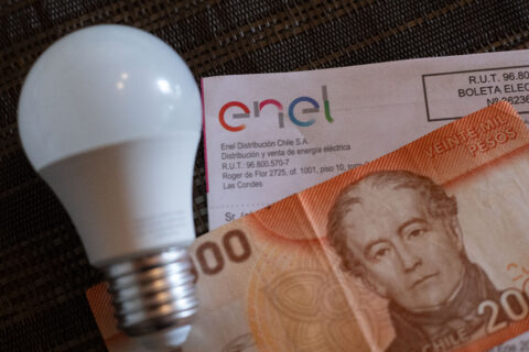 Anuncian baja en el precio de la luz de un 4,3% durante 2027: Gobierno lo calificó como 