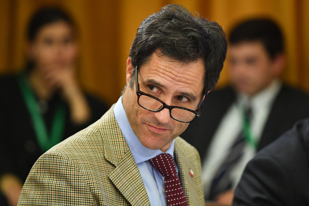 Revelan que subsecretario Luis Silva firmó decreto de rebaja de pena de pederasta sin esperar pronunciamiento de la Corte de Apelaciones de Valparaíso