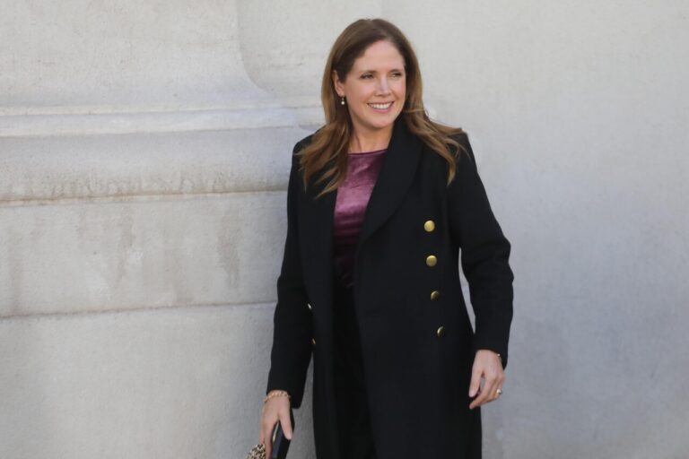 Macarena Santelices renuncia al partido Republicano y se integrará como independiente a la bancada UDI