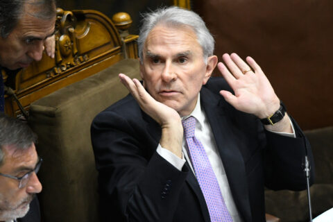 “He tenido una gran desilusión de mi gobierno”: Iván Moreira cuestiona rebajas de penas a condenados por delitos sexuales contra menores