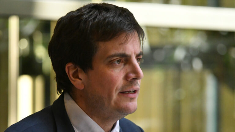 Tras pérdidas del Fondo E: Diputado Schalper oficia a la CMF y a la Super de Pensiones para conocer medidas adoptadas