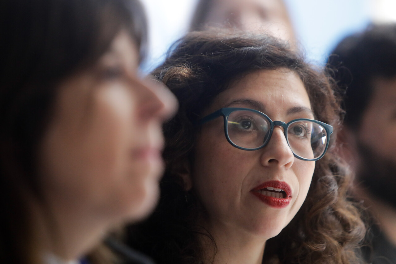 "Es triste el espectáculo de empatar": Gael Yeomans (FA) arremete contra el Ejecutivo por rebajas de pena en delitos sexuales