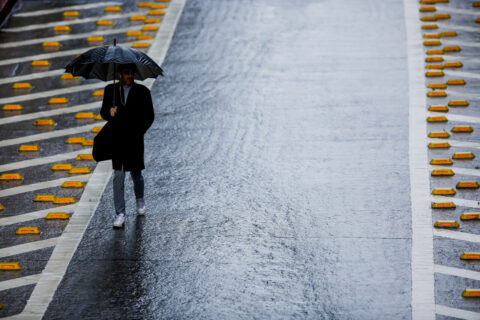 Siguen las precipitaciones en la Región Metropolitana: ¿Cuánto lloverá esta semana en Santiago?/Agencia Uno