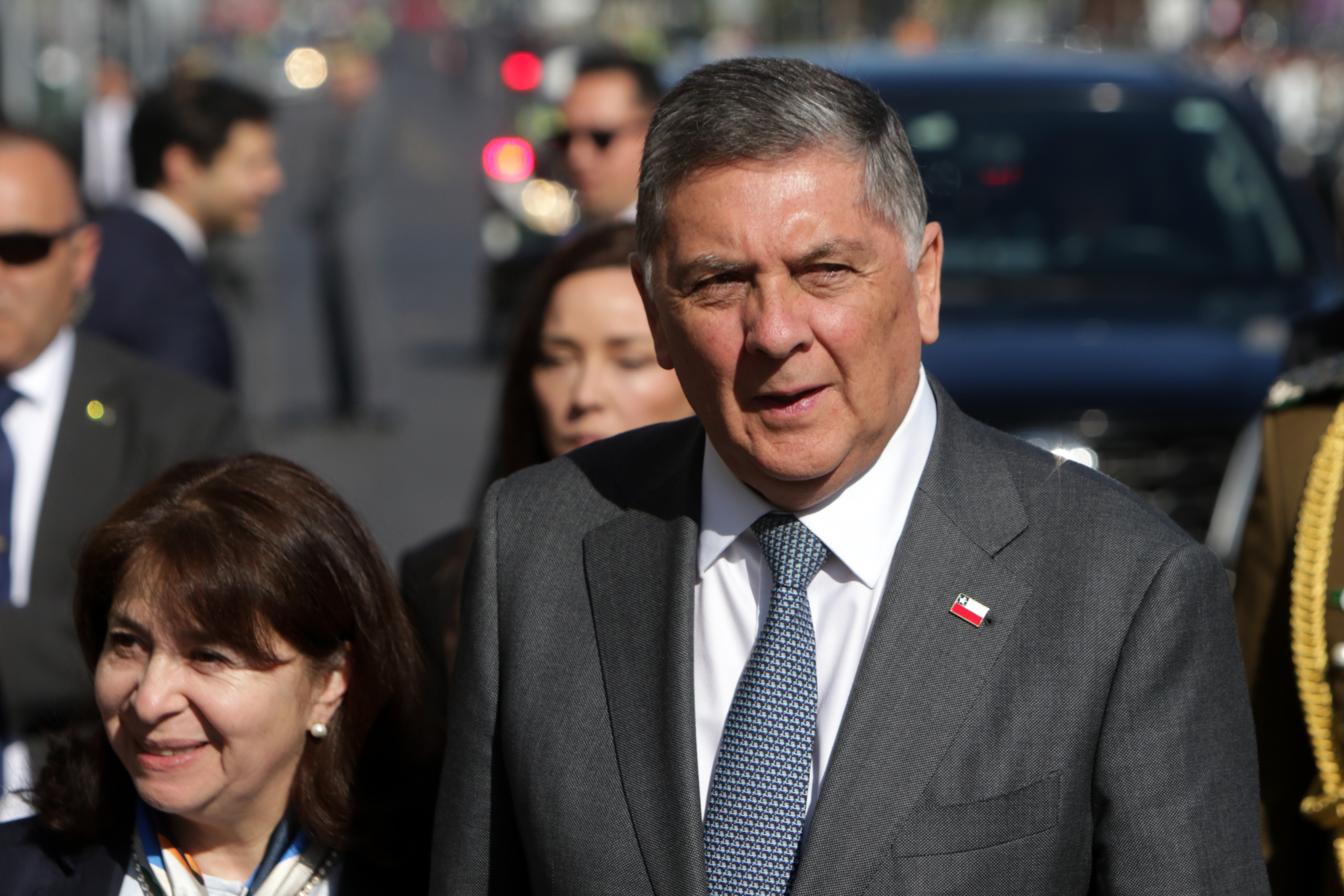 Gobierno da marcha atrás en su reforma de seguridad y acuerda respaldar nueva propuesta de senadores