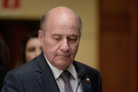 Presupuesto 2027: Ministro de Hacienda modera el tono y asegura que 
